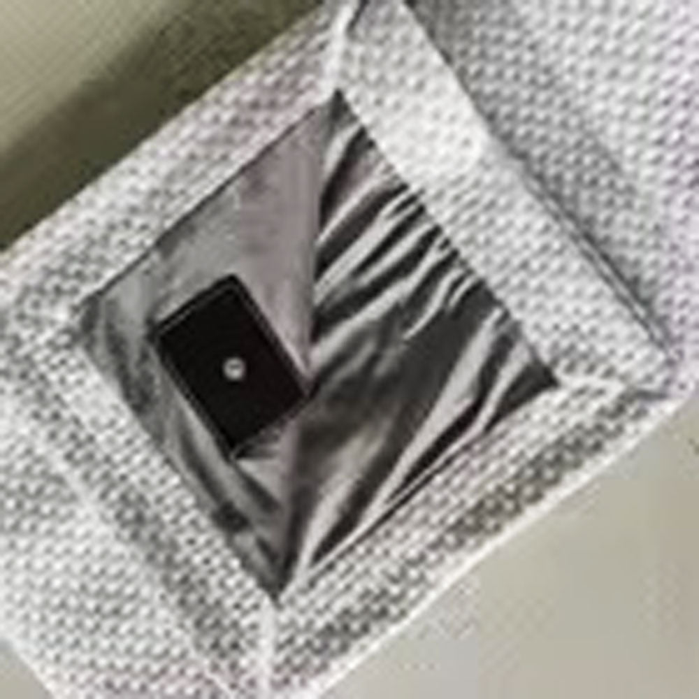 EscapeZone EMF Blocking Throw Blanket L